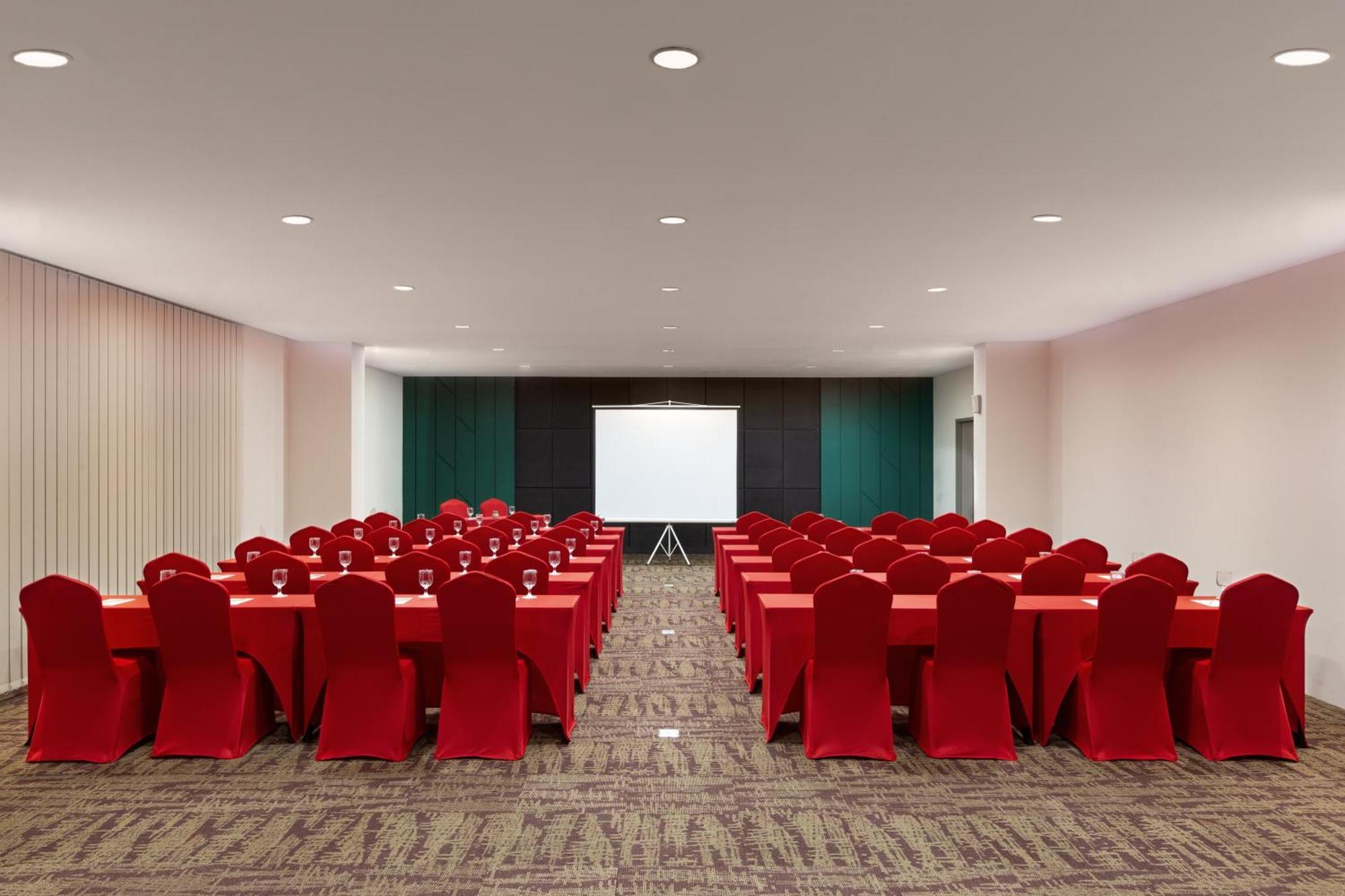 Elsotel Purwokerto By Daphna Management Exterior foto